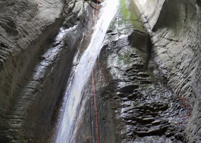 Cascade de 40 mètres Angon
