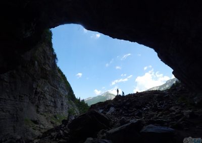 Porche de la grotte de la Diau