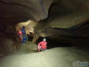 Spéléologie Vercors saints de glace trou qui souffle