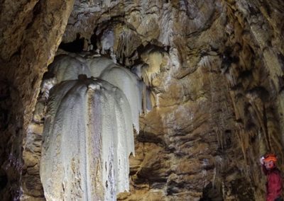 concrétion méduse salle cathédrale spéléologie grotte eymards vercors Grenoble