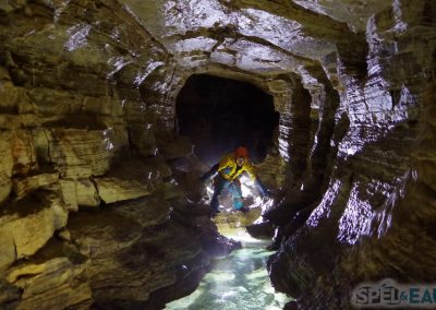 Marmitte galerie rivière souterraine spéléologie cuves Sassenage Grenoble