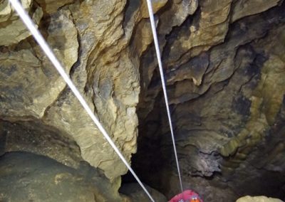 Grand puits spéléologie grotte eymards vercors Grenoble