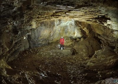 Spéléologie aupre chartreuse grenoble chambery initiation enfant