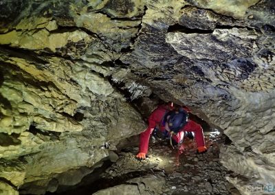 Spéléologie aupre chartreuse grenoble chambery initiation enfant