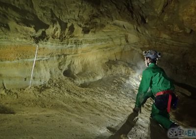 Spéléologie grotte roche vercors grenoble villard lans initiation enfant