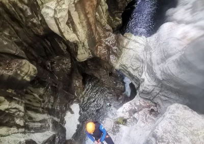 canyoning chartreuse tourisme grenoble lyon rappel 25m
