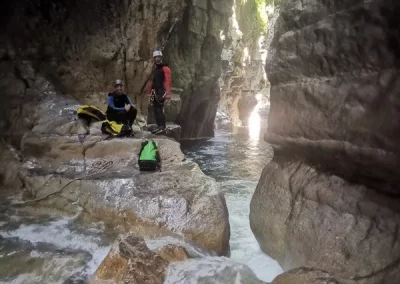 canyoning chartreuse tourisme grenoble lyon arche naturelle