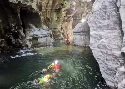 canyoning chartreuse tourisme grenoble lyon encaissement soleil