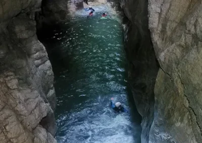 canyoning savoie pont diable aix bains sport saut