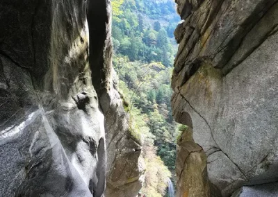 Tessin canyoning suisse Ticino bares