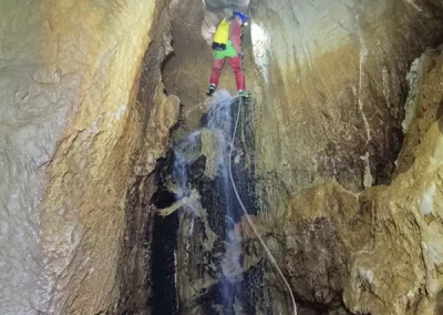 Spéléologie Bauges Litorne FE Bauges prépoulain traversée