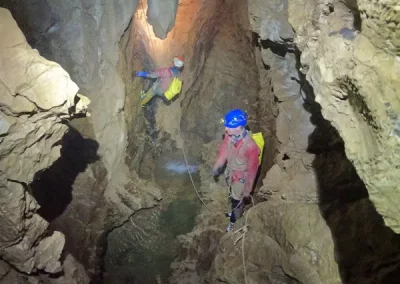 Spéléologie Bauges Litorne FE Bauges prérouge traversée