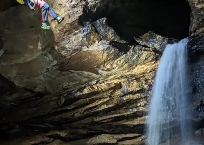 Spéléologie Bauges Pic Noir FE Bauges superbe traversée